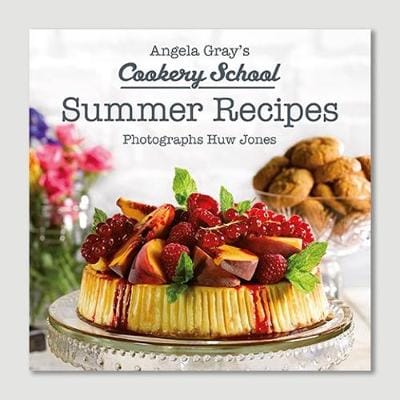 Angela Gray: Summer Recipes [2017] hardback