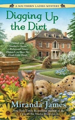 Miranda James: Digging Up the Dirt [2016]